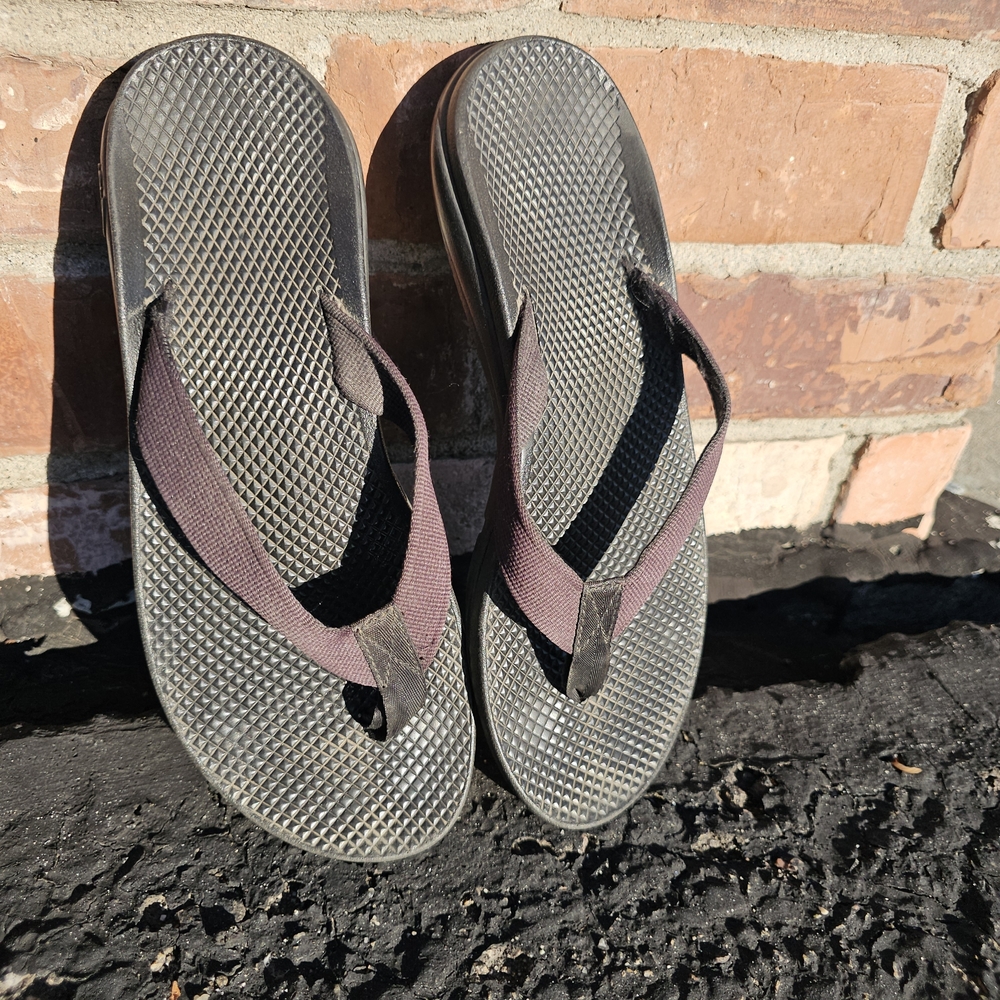 Chaco Black and Gray Sandals